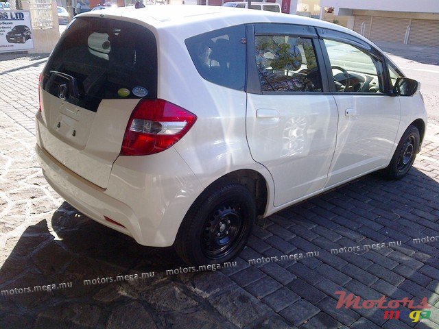 2011' Honda Fit Reconditioned photo #4