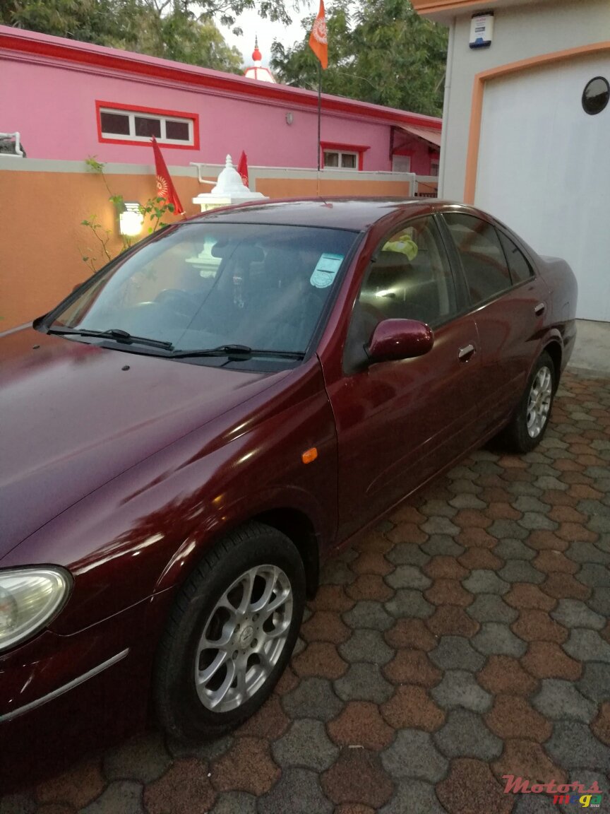 2003' Nissan Sunny N17 photo #1