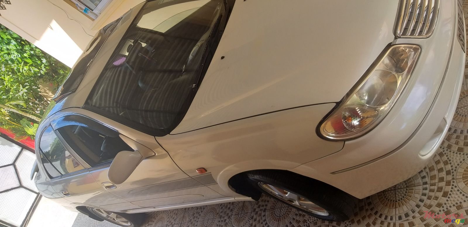 2004' Nissan Sunny photo #4