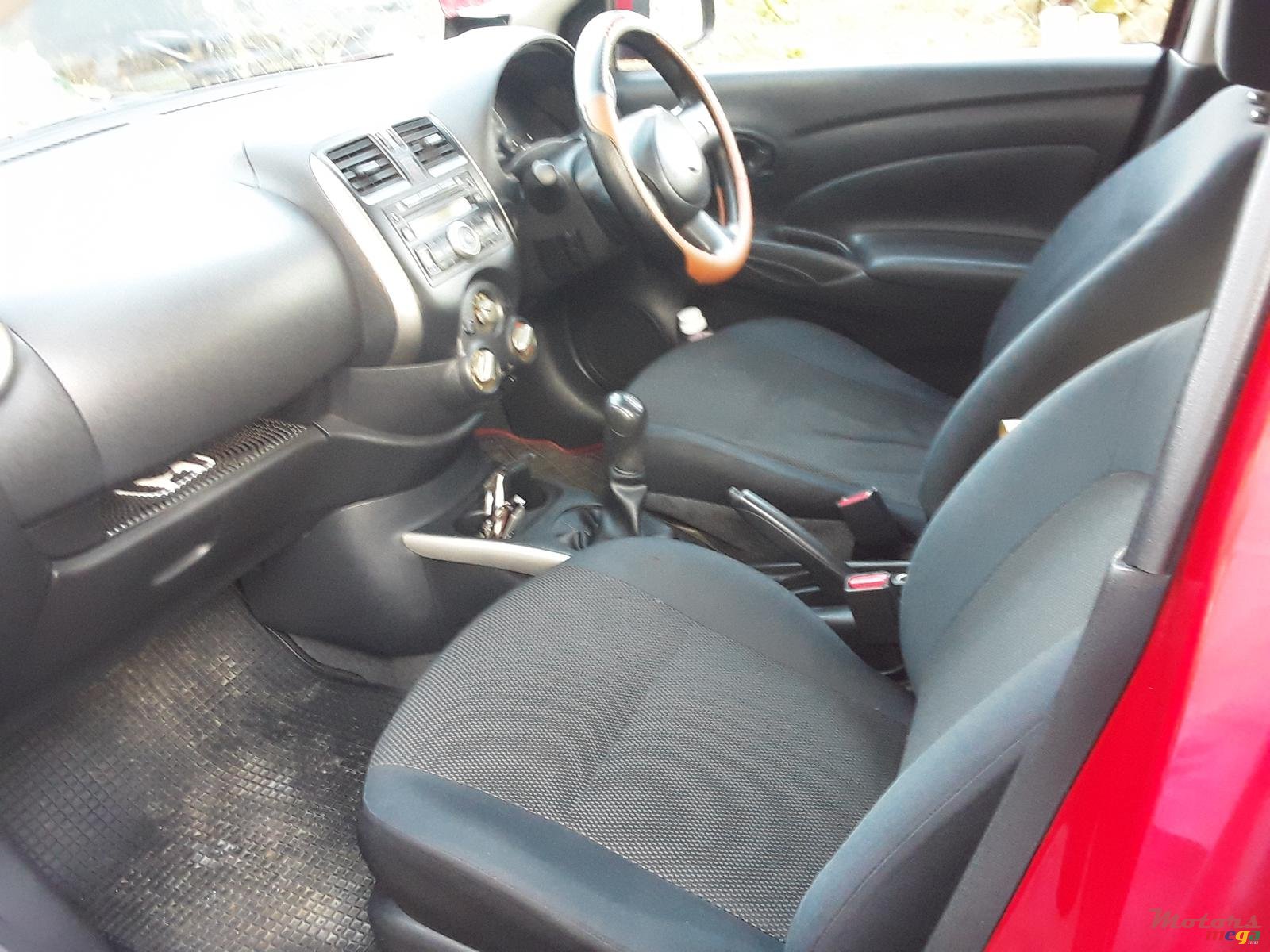 2013' Nissan Almera photo #2