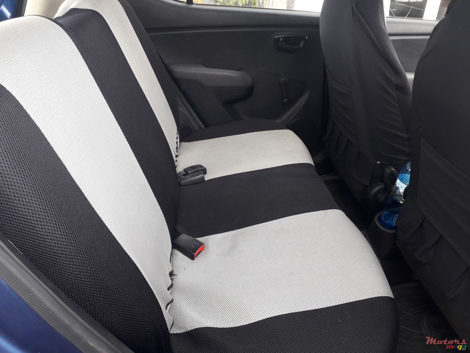 2012' Hyundai i10 Automatic photo #4