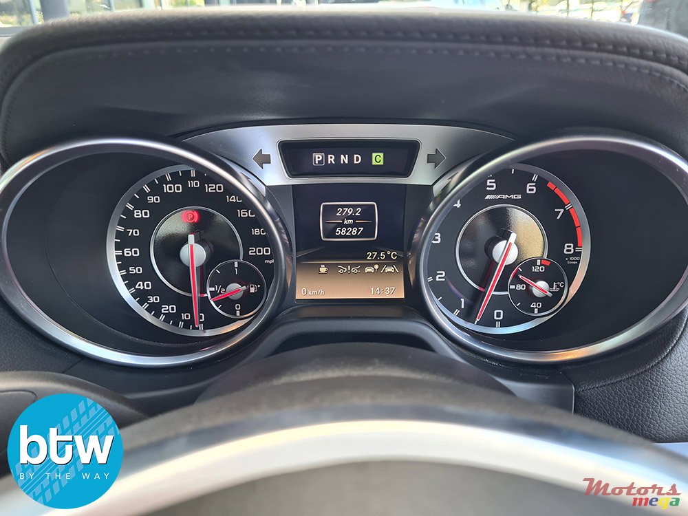 2012' Mercedes-Benz SL 63 AMG photo #7