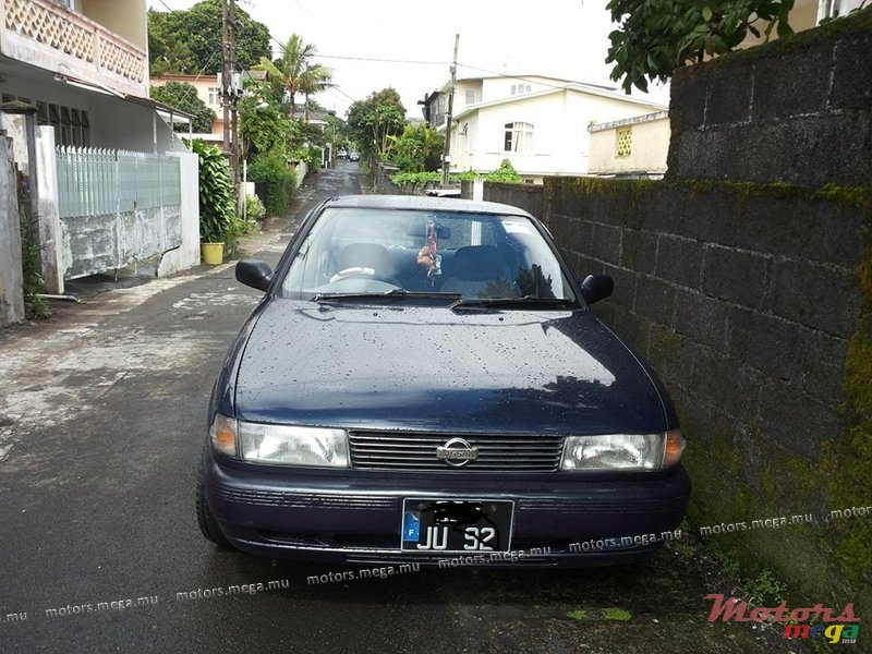 1992' Nissan b13 photo #1