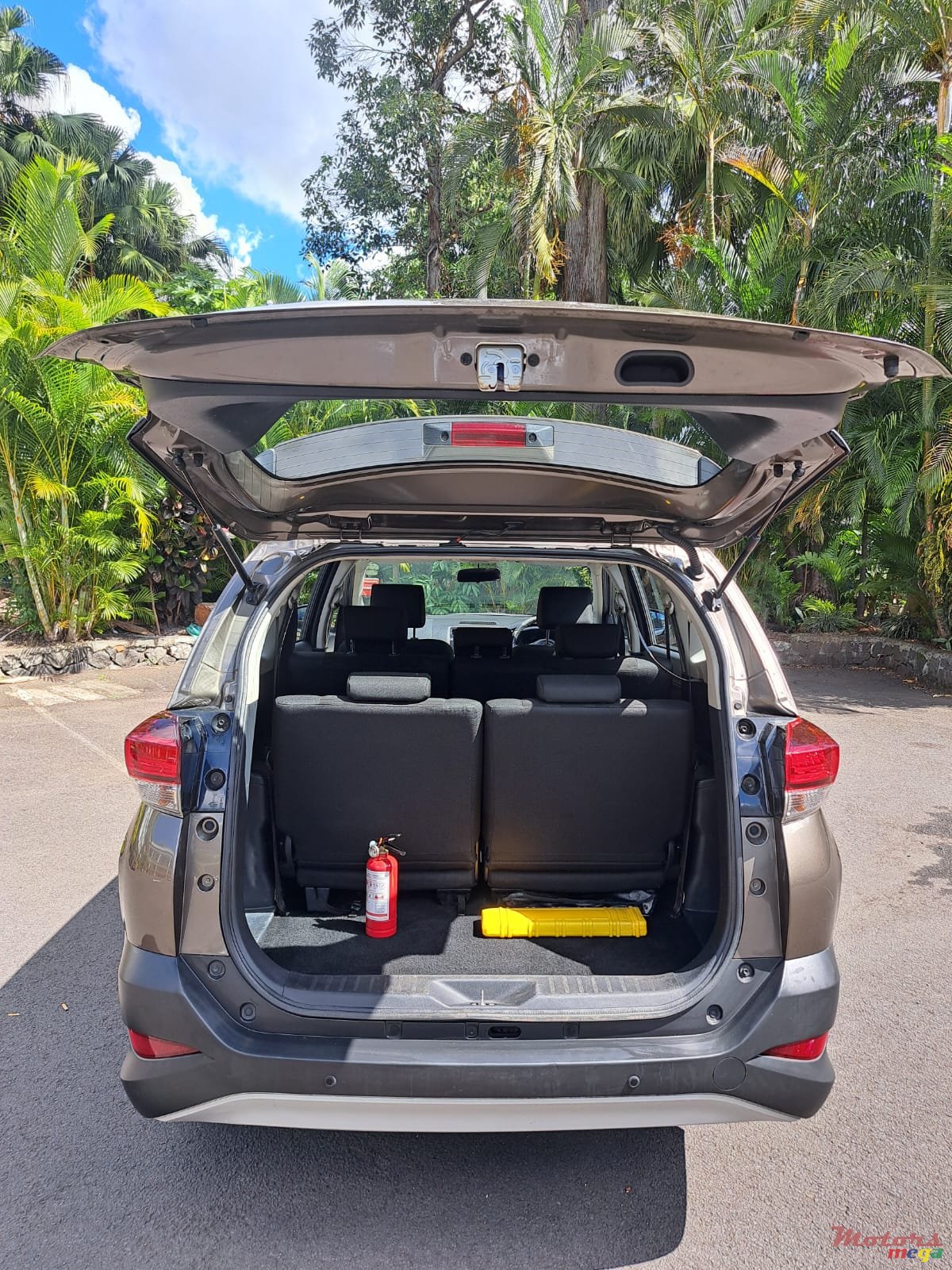 2019' Toyota Rush SUV Fully Executive photo #4