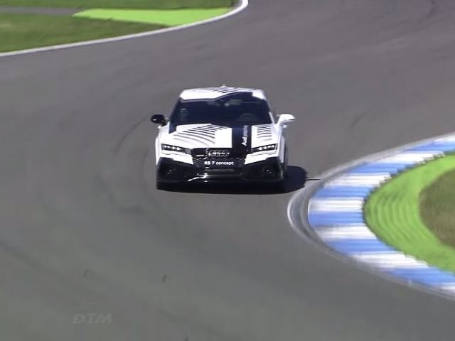 Driverless Audi Racecar Completes Hot Lap