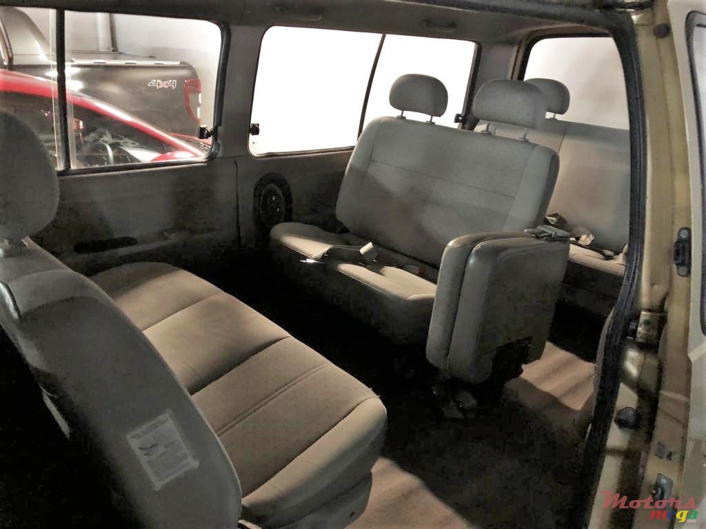 2005' Kia Pregio photo #7