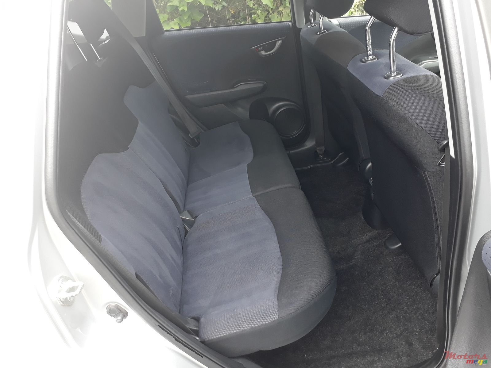 2010' Honda Fit photo #3