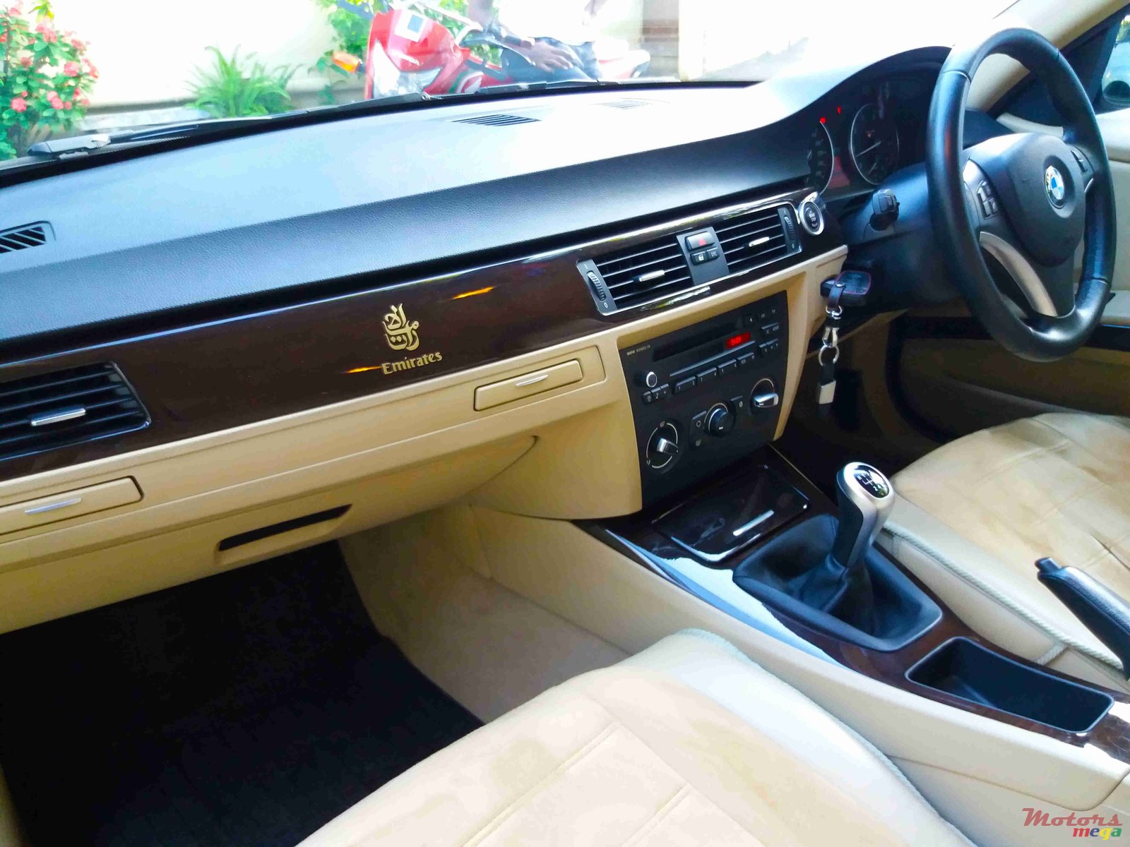 2011' BMW 316 E90 photo #5