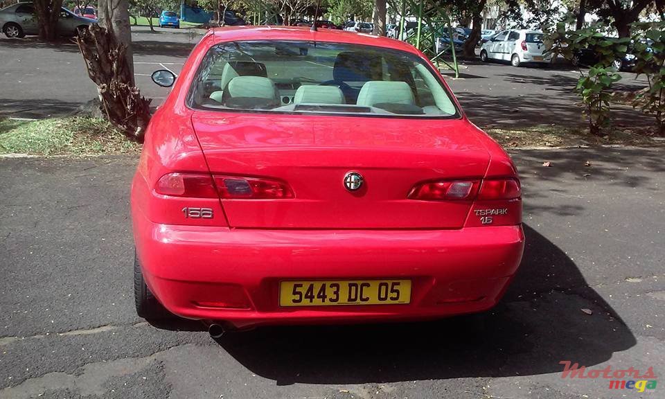 2005' Alfa Romeo 156 photo #3