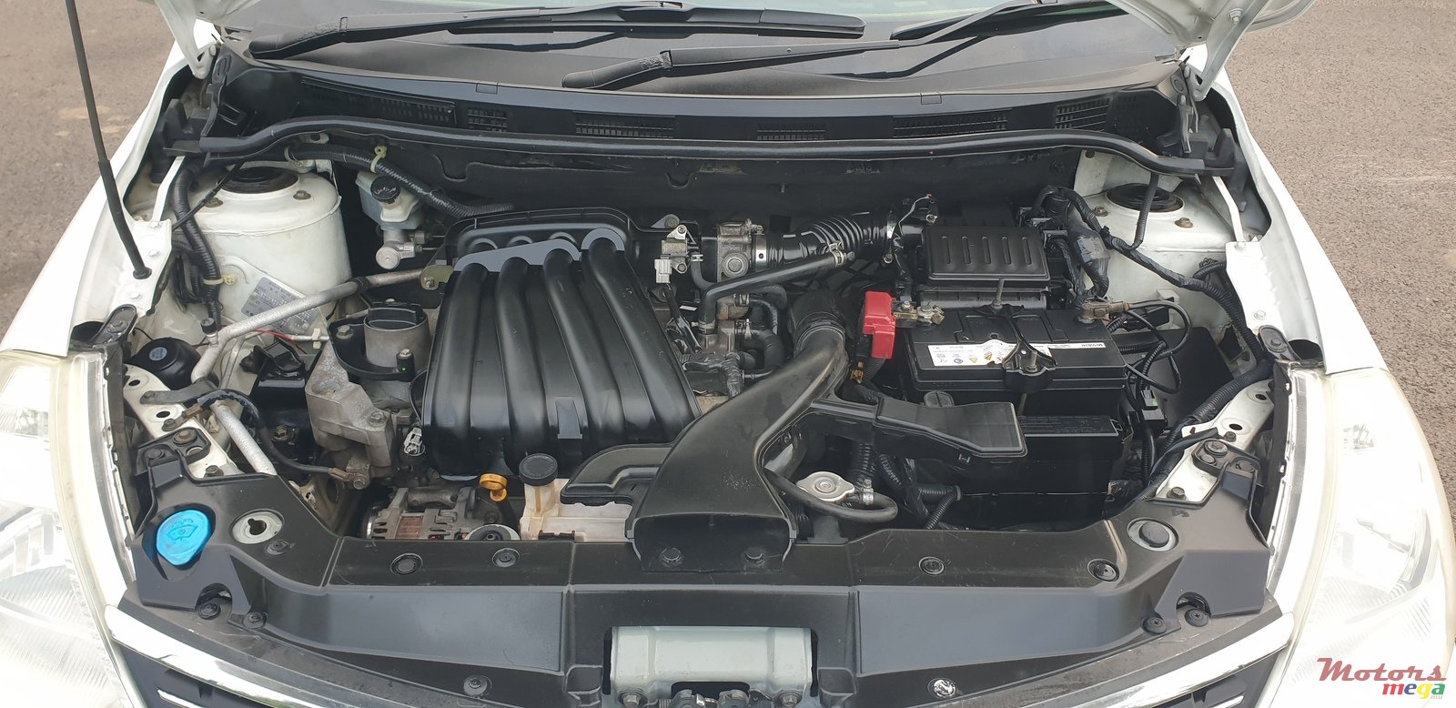 2006' Nissan Tiida photo #5