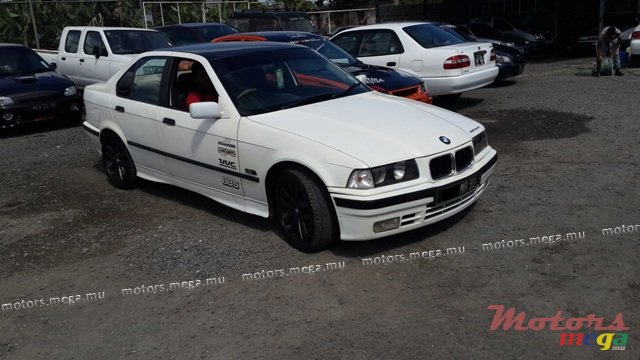 1993' BMW 316 photo #2