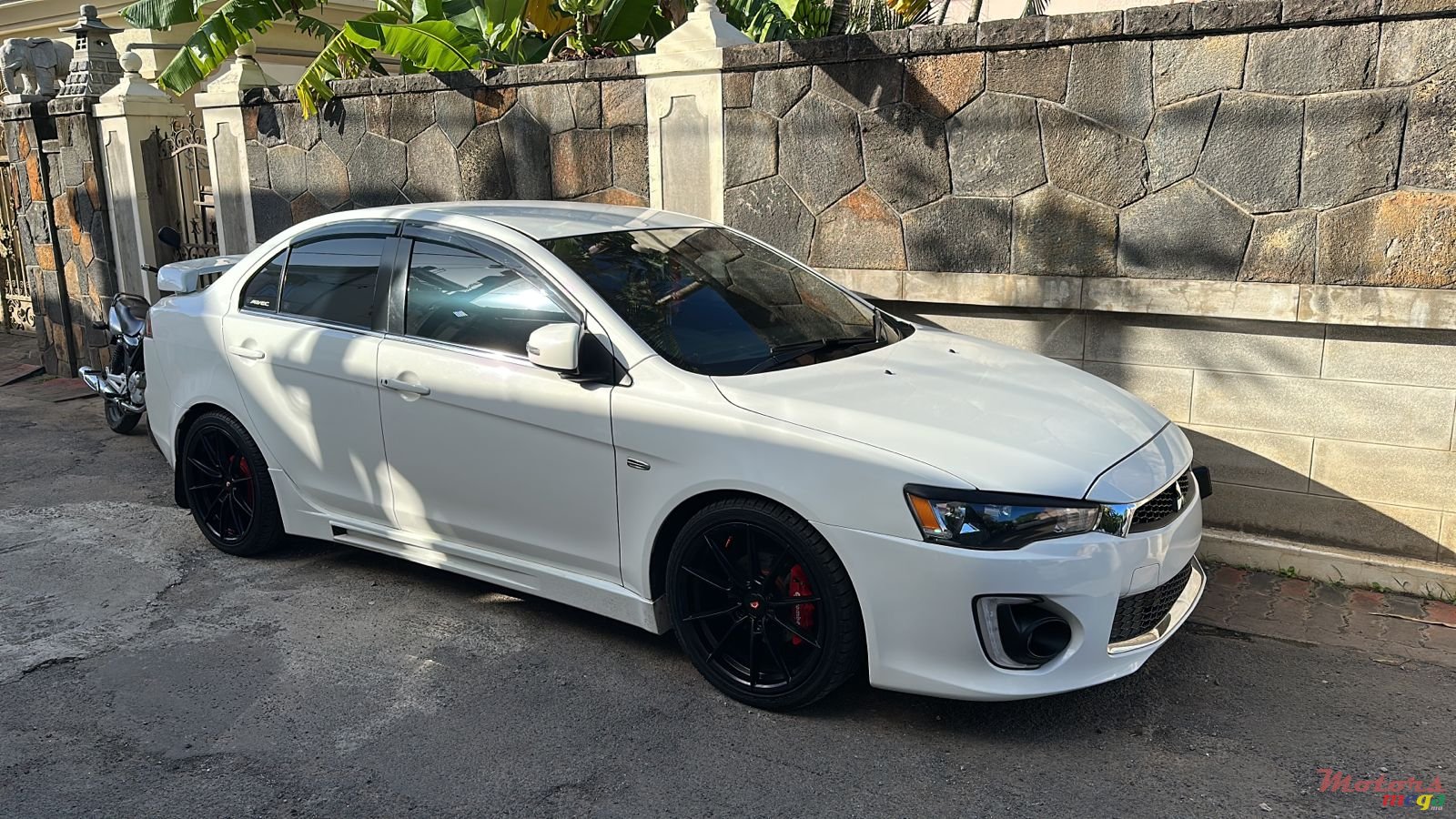 2016' Mitsubishi Lancer Ex Lancer Facelift photo #7