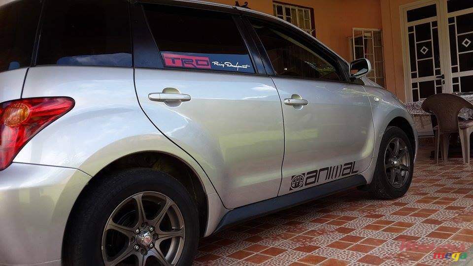 2005' Toyota photo #1