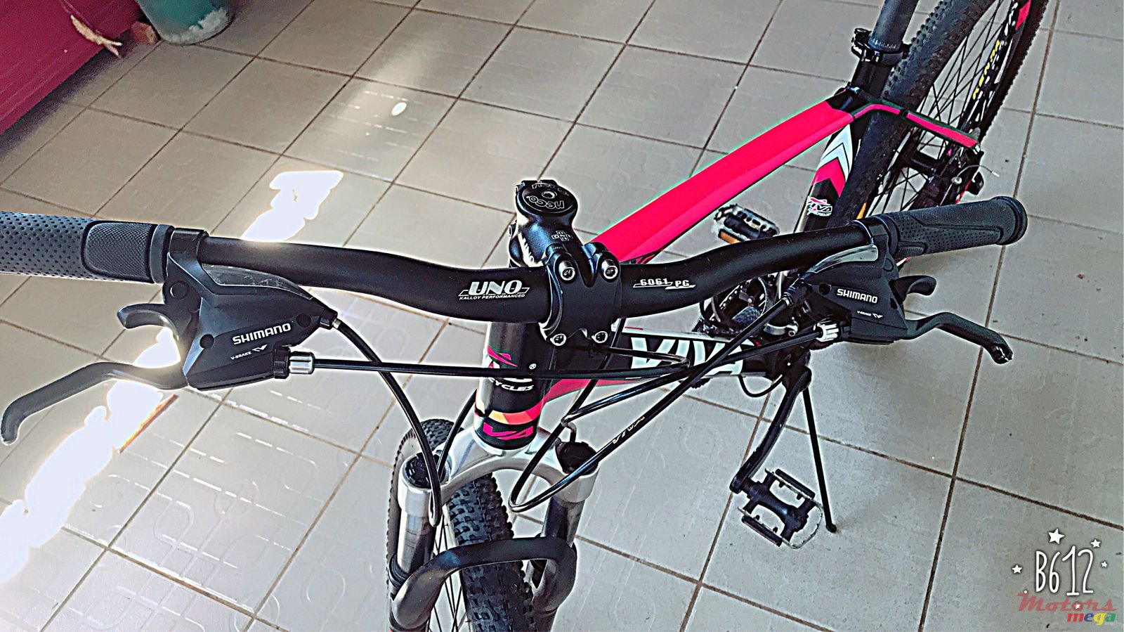 2017' Victoria no photo #2