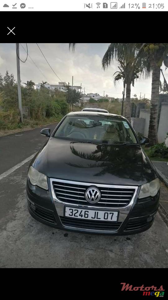 2007' Volkswagen Passat photo #1