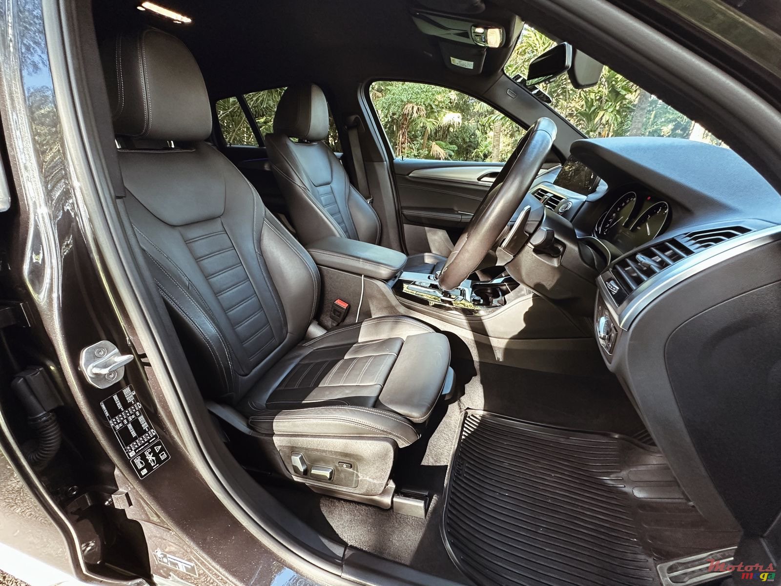 2020' BMW X4 M Sport photo #7