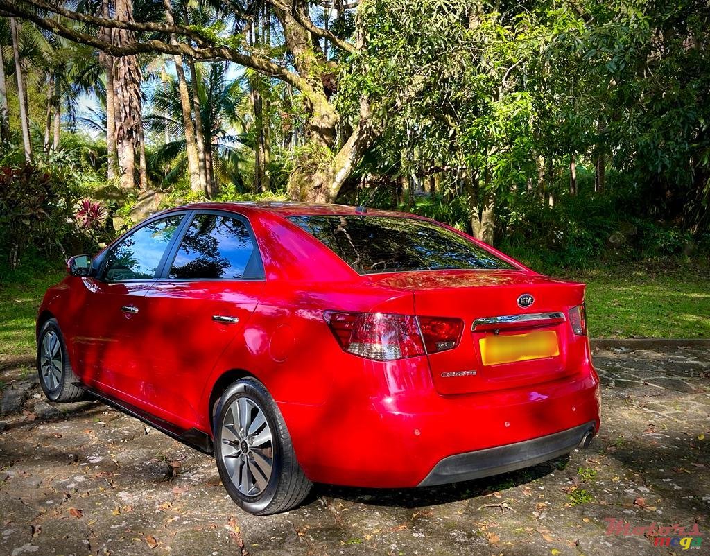 2012' Kia Cerato photo #4