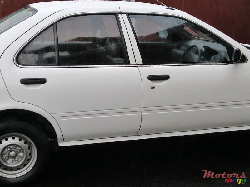 1995' Nissan Sunny B14 photo #4