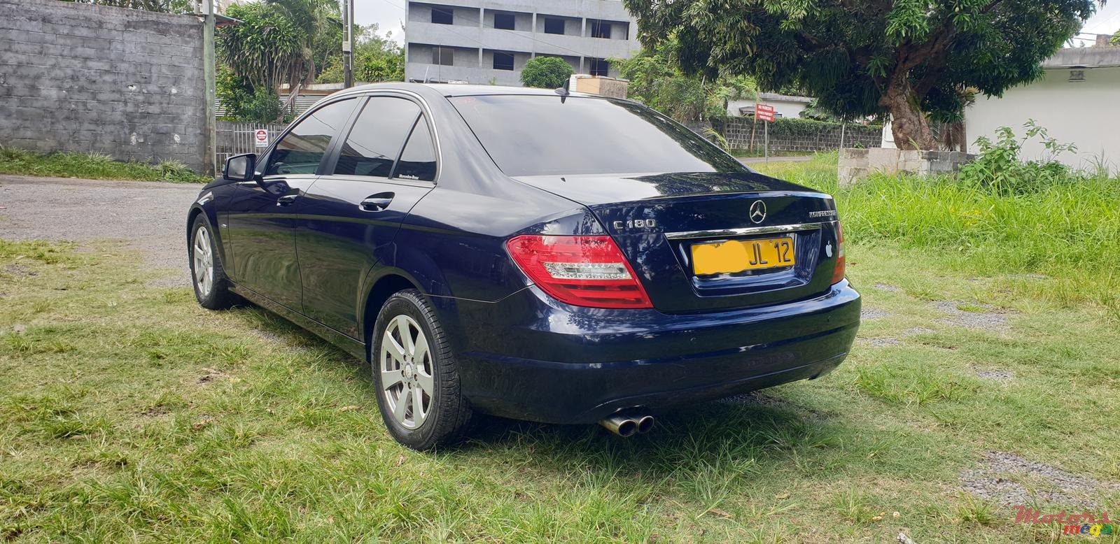 2012' Mercedes-Benz C-Class photo #5