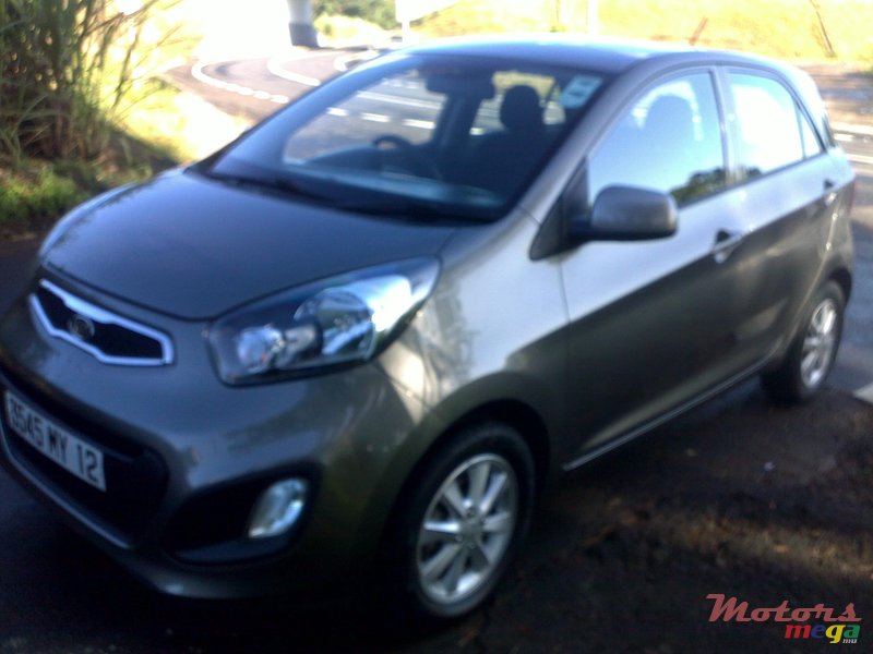 2012' Kia Picanto photo #1