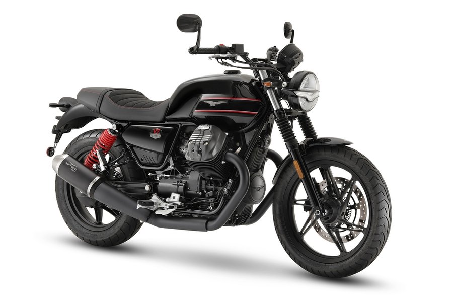 Moto Guzzi V7 Stone Special Edition : brillante en noir