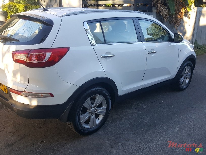 2012' Kia Sportage photo #2