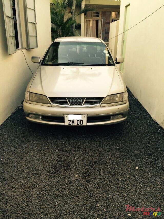 2000' Toyota Carina photo #1
