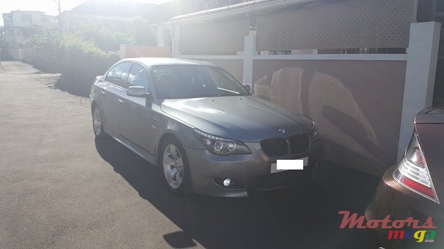 2004' BMW 520i M-sport photo #1