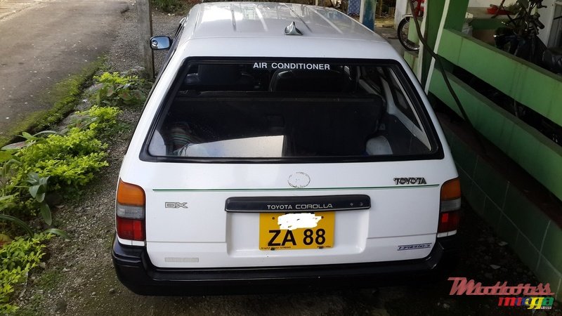 1988' Toyota Corolla photo #3