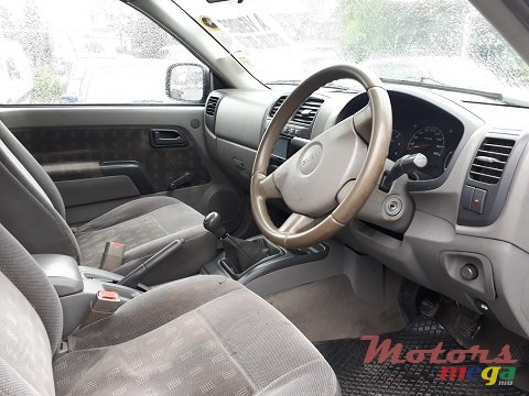 2007' Isuzu D-Max LS photo #7