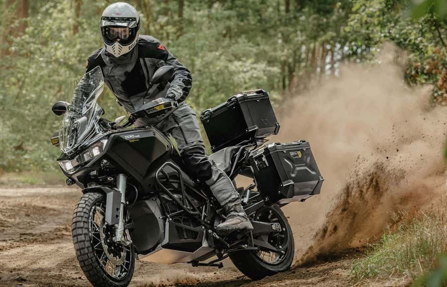 Zero Motorcycles Rolls Out DSR/X Black Forest Edition In France