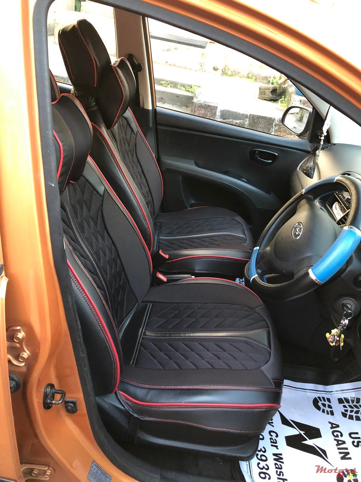 2015' Perodua i10 photo #5