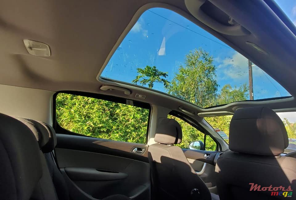 2010' Peugeot 308 1.6L AUTOMATIC photo #7