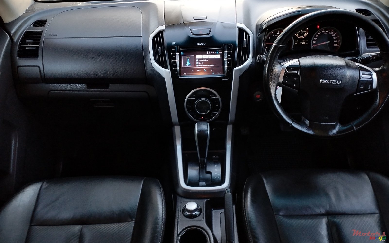 2017' Isuzu photo #2