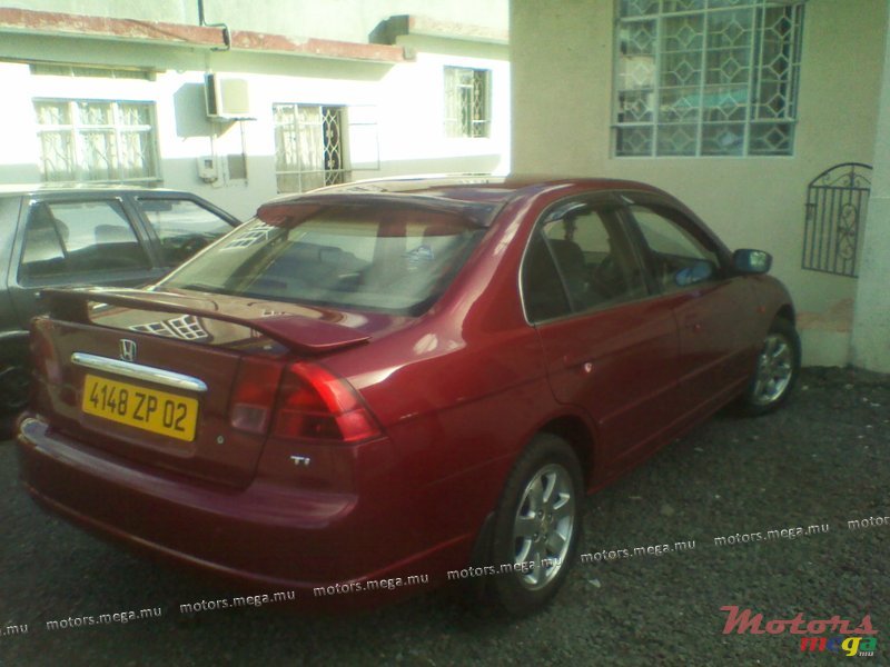 2002' Honda photo #1