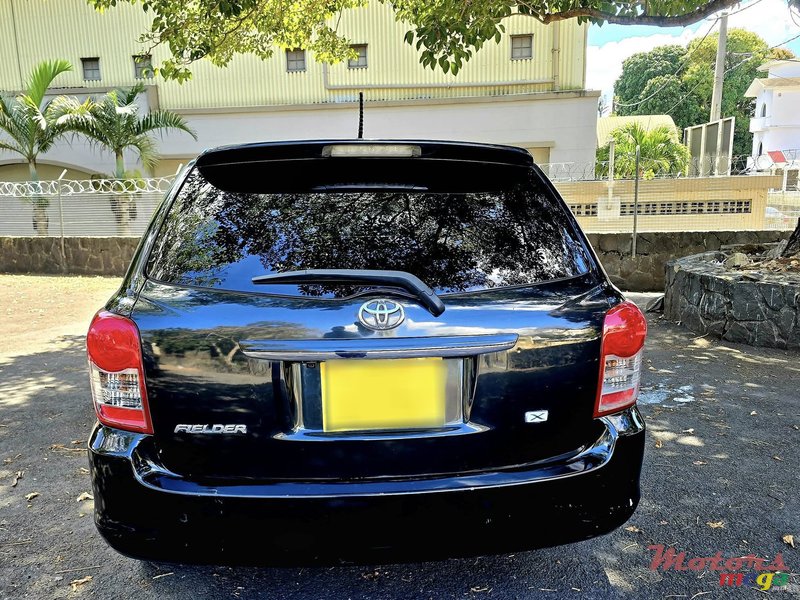 2012' Toyota Fielder photo #3