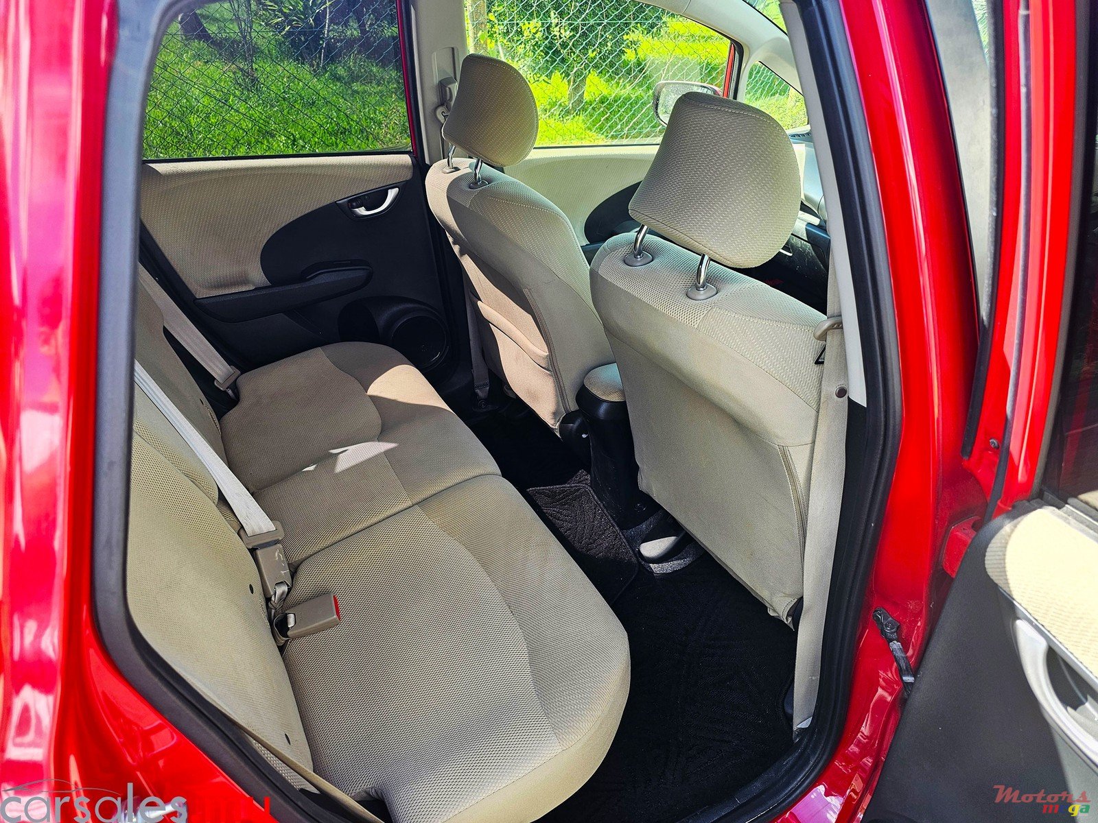 2013' Honda Fit 1.3 Hybrid photo #5