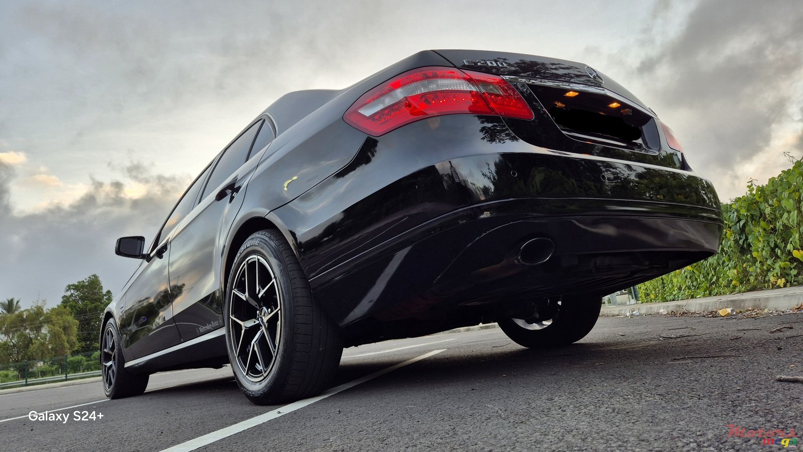 2010' Mercedes-Benz E 200 CGI photo #6