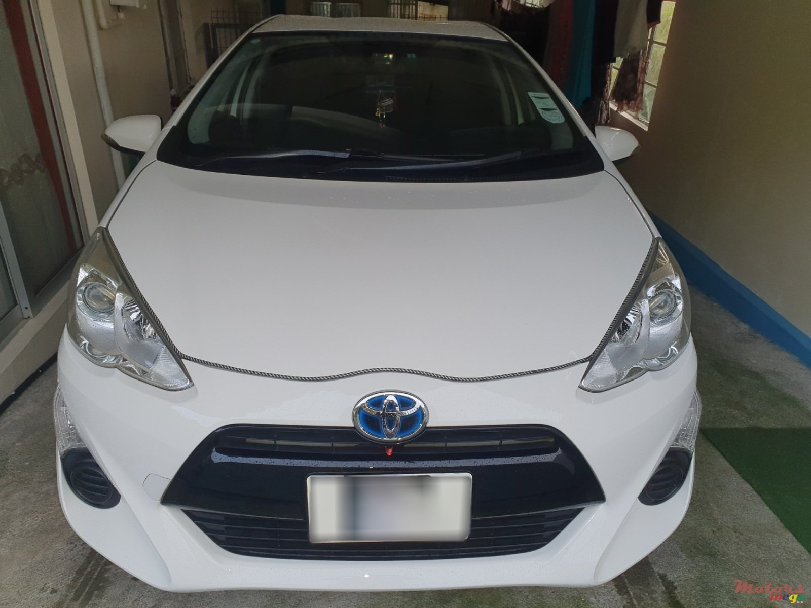 2016' Toyota Aqua photo #4