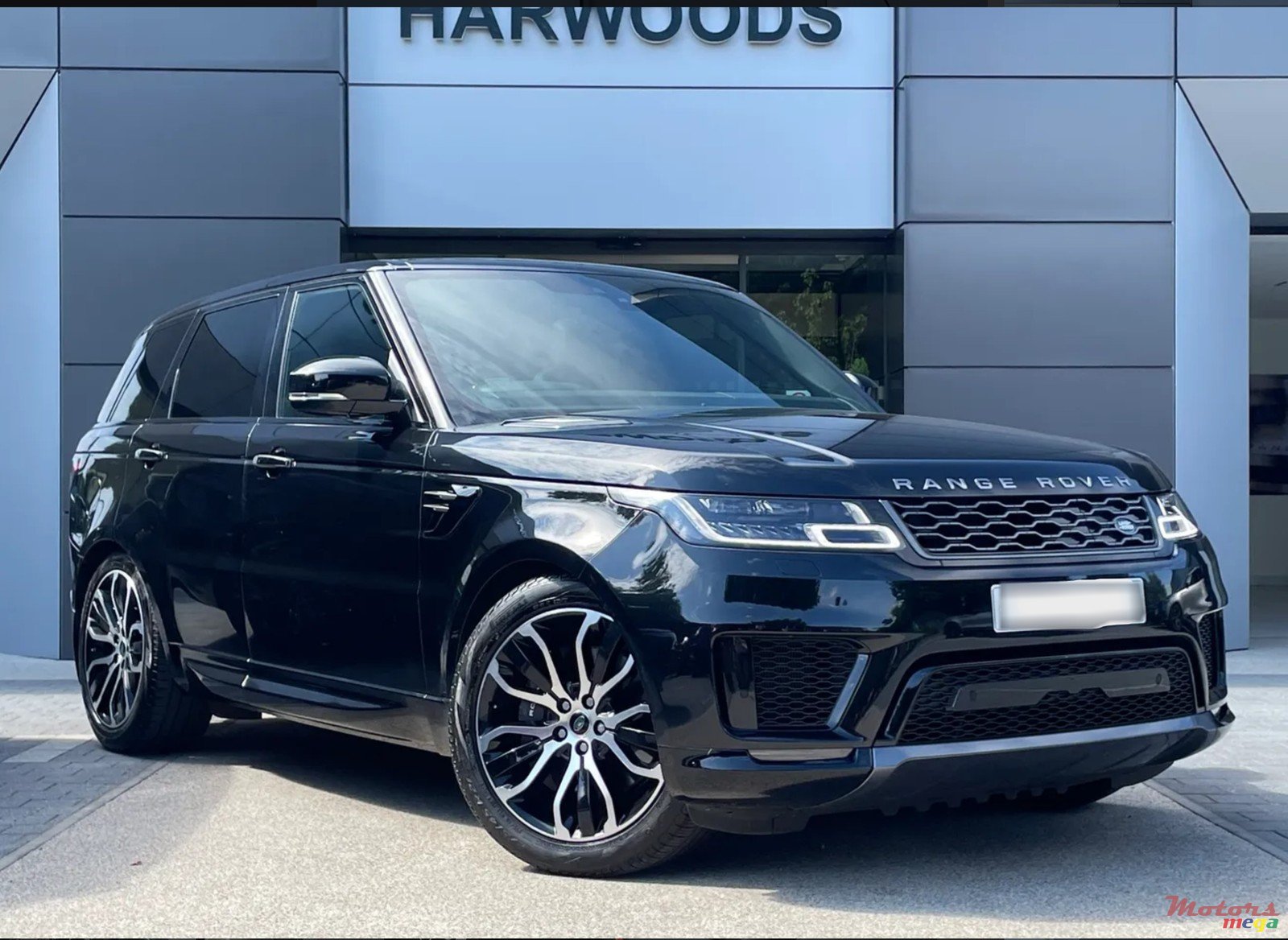 2021' Land Rover Range Rover Sport photo #1