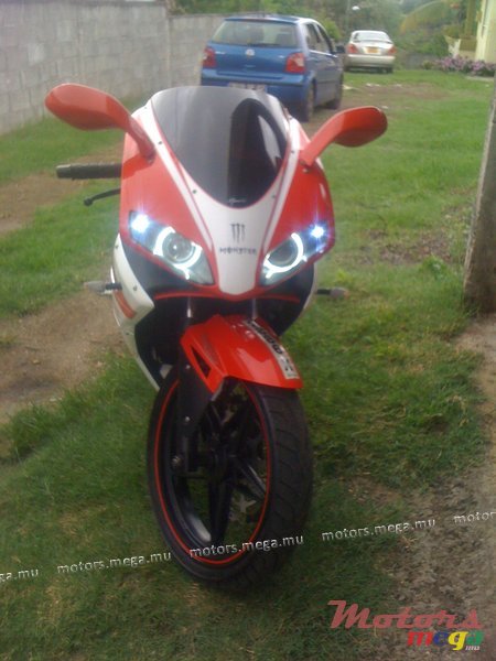2012' Honda MEGELLI 250R photo #2