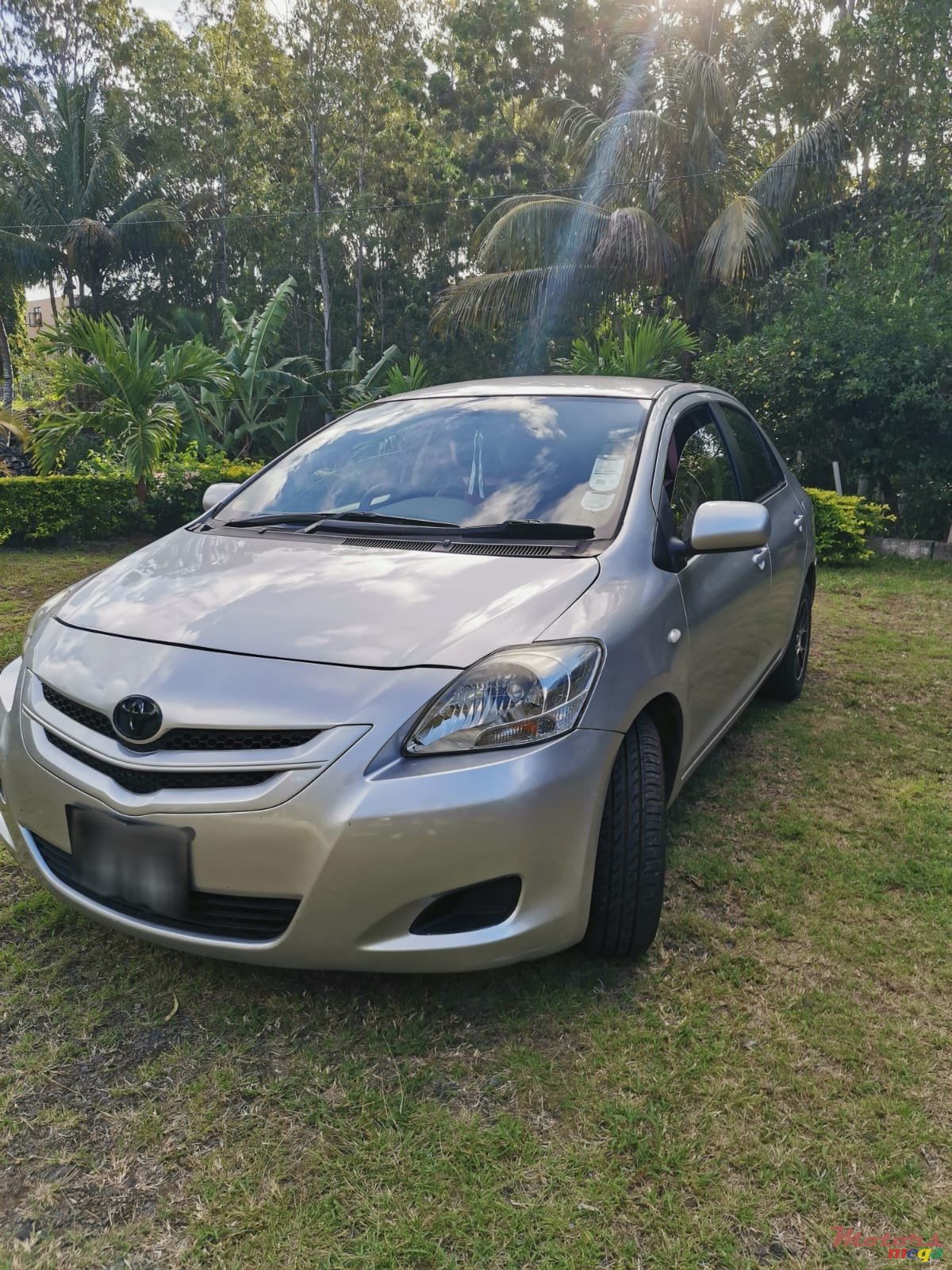 2008' Toyota Belta photo #2