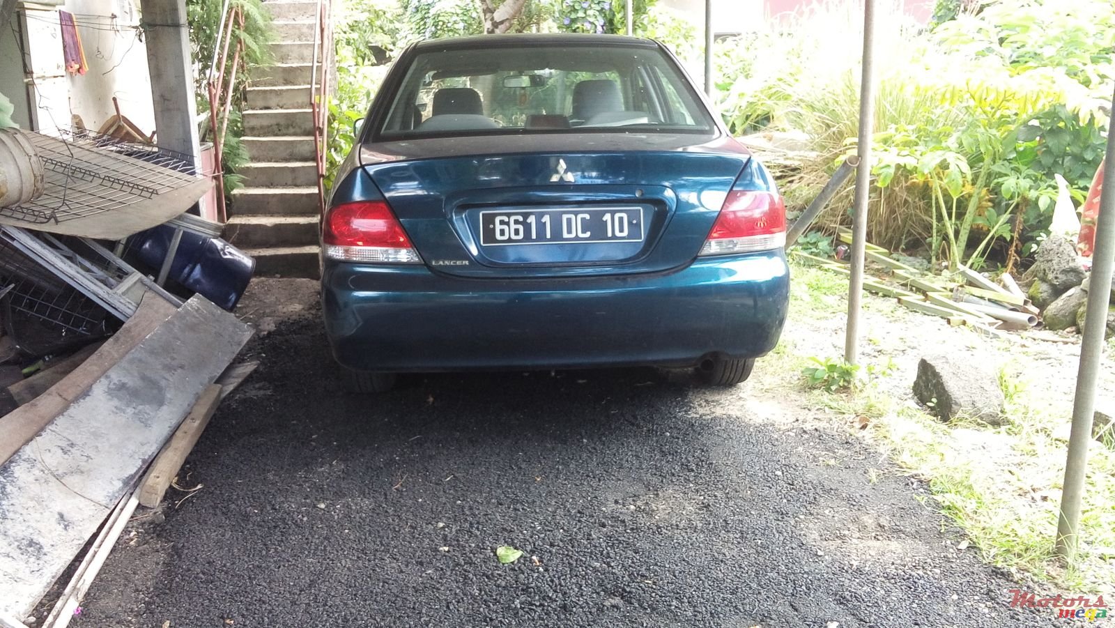 2010' Mitsubishi Lancer photo #1