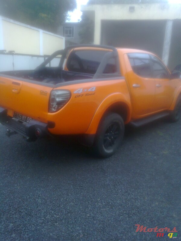 2009' Mitsubishi L 200 SPORTERO 4x4 turbo photo #4