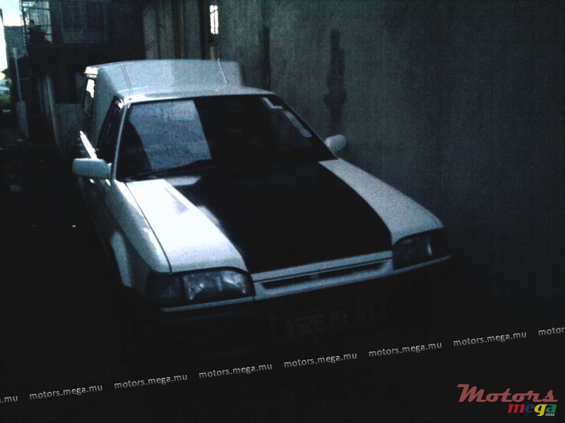 1997' Mazda photo #2