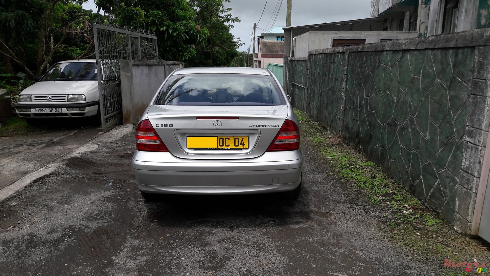 2004' Mercedes-Benz CL 180 photo #4