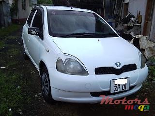 2001' Toyota photo #1