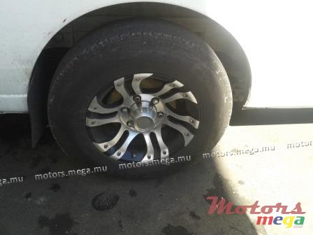 2003' Nissan photo #5