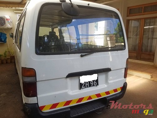 1996' Toyota HiAce photo #2