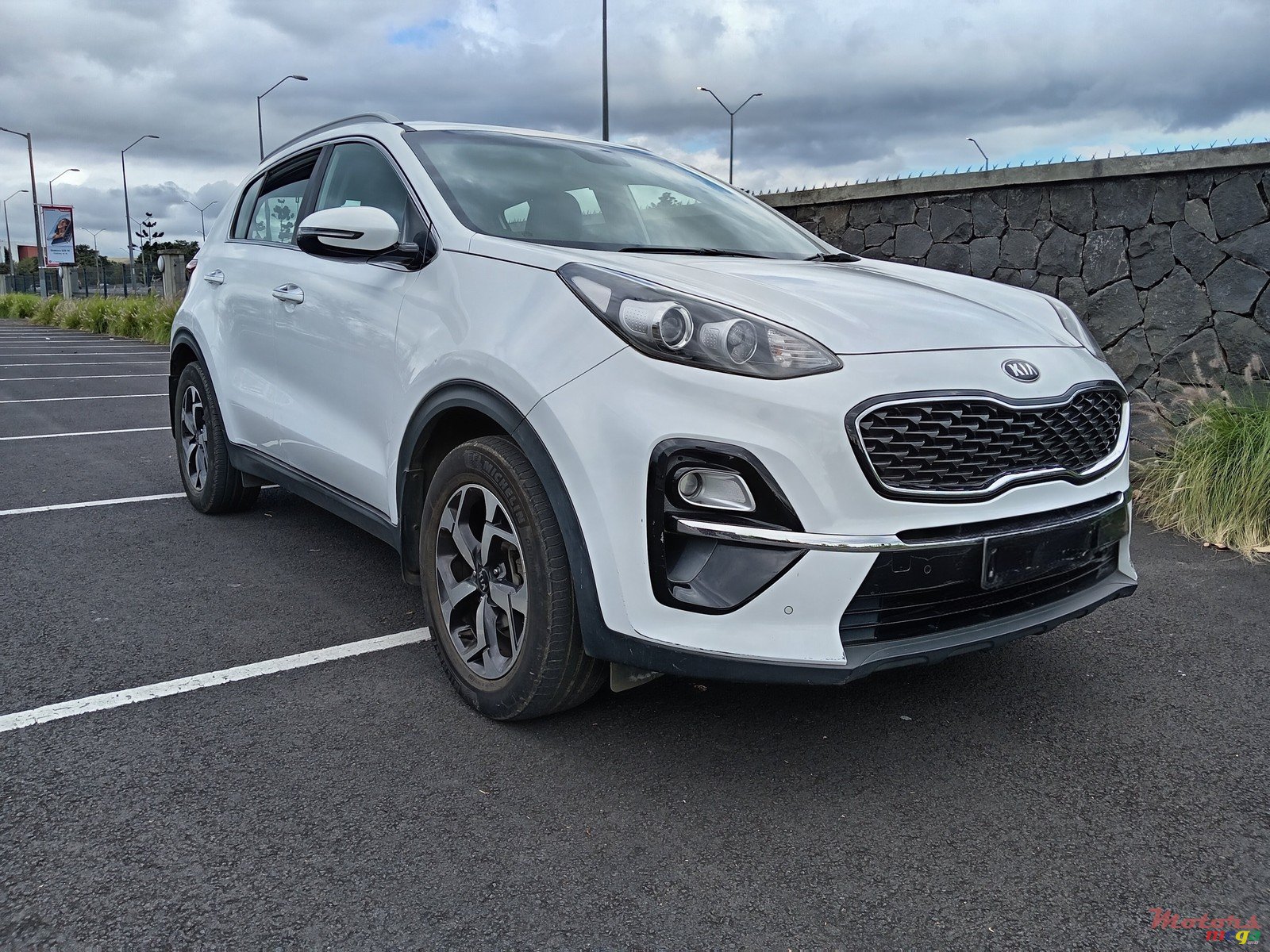 2019' Kia Sportage Gdi photo #2